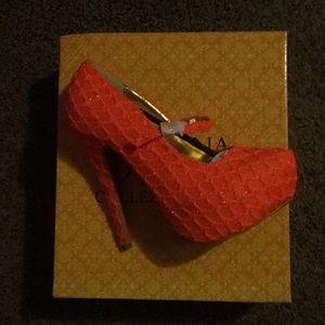 Women heels